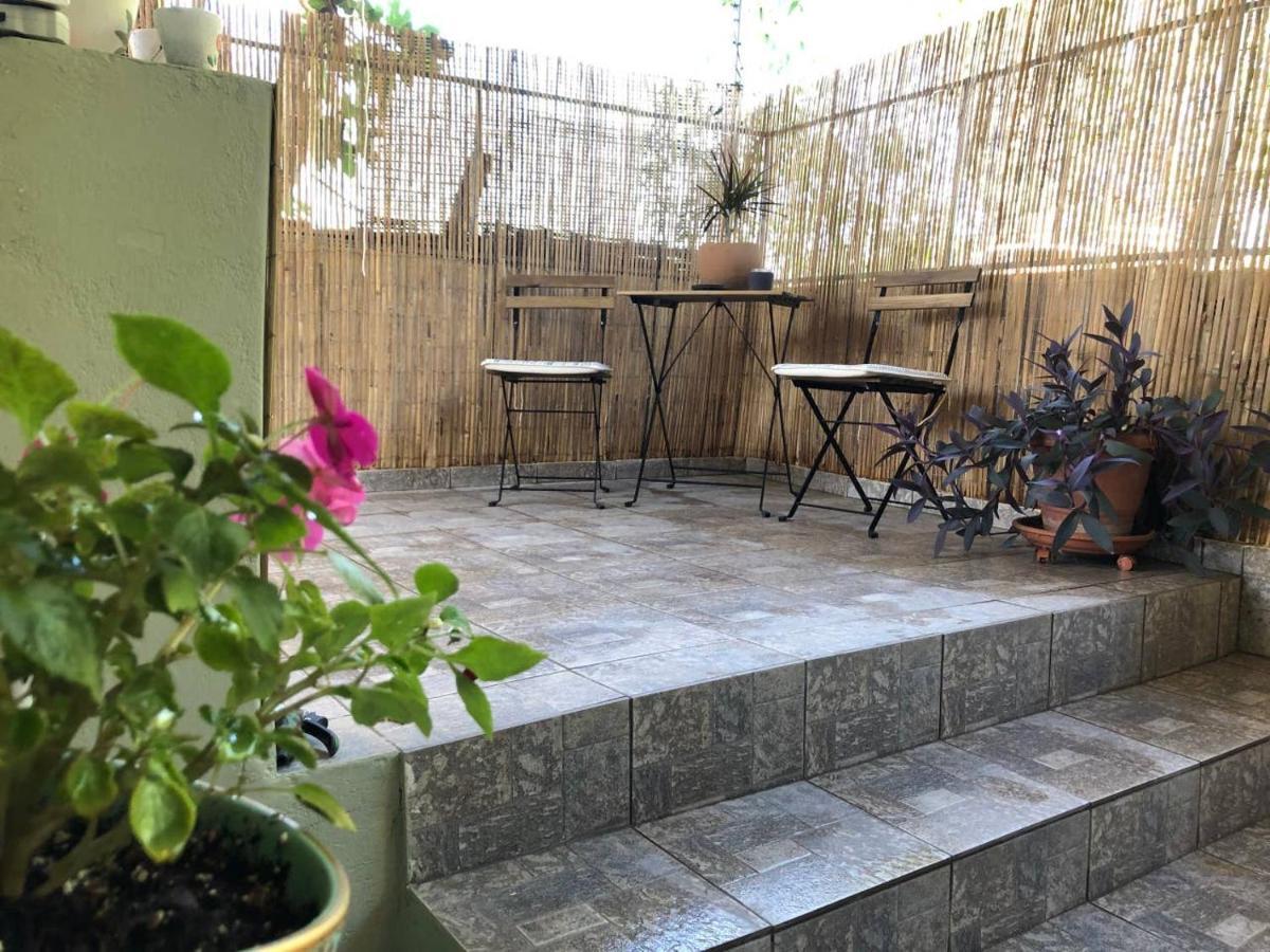 Helen'S Welcoming & Cozy Flat Apartment Koropion Exterior photo